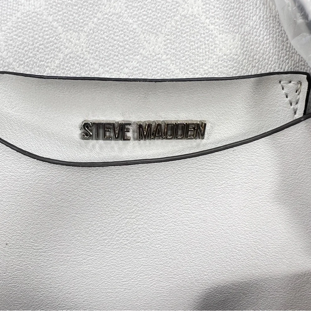 Steve Madden White Logo-Print Handbag set! bag, pouch, scarf, crossbody strap - Picture 9 of 9
